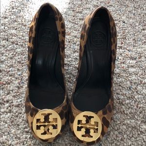 Tory Burch Leopard Wedges size 6